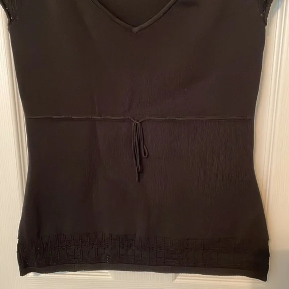 Ann Taylor LOFT black top - Picture 4 of 6